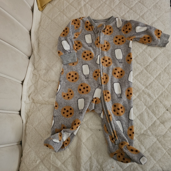 Carter's Gray Cookie and Milk Print Footie - Picture 2 of 8